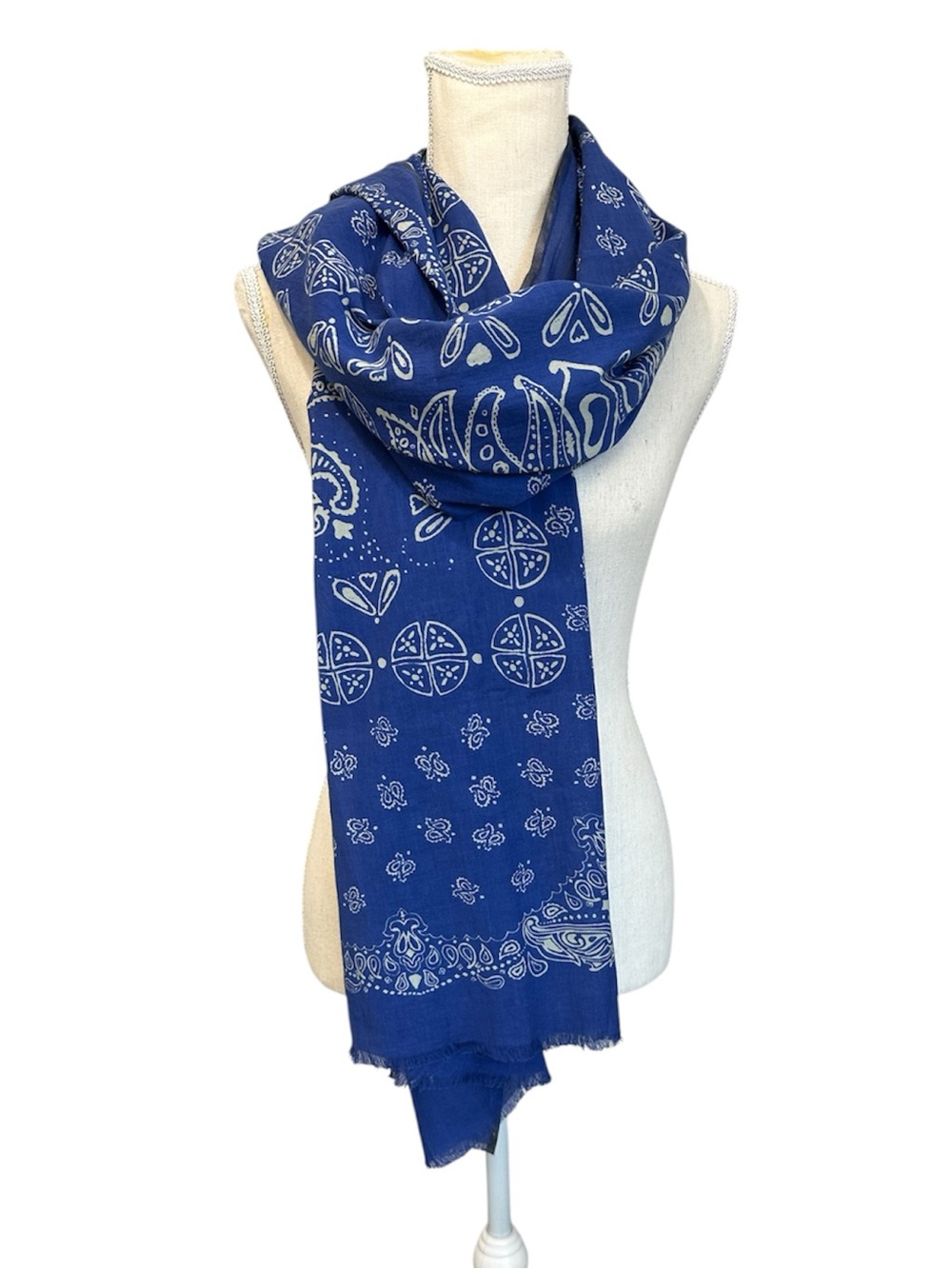 J.Crew Blanket Scarf Wrap Bandana Print Frayed Edge Blue Women’s Accessories